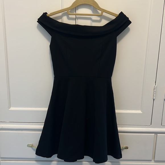 Lulus Season of Fun Black Off-the-Shoulder Skater Dress - XS - Picture 7 of 9